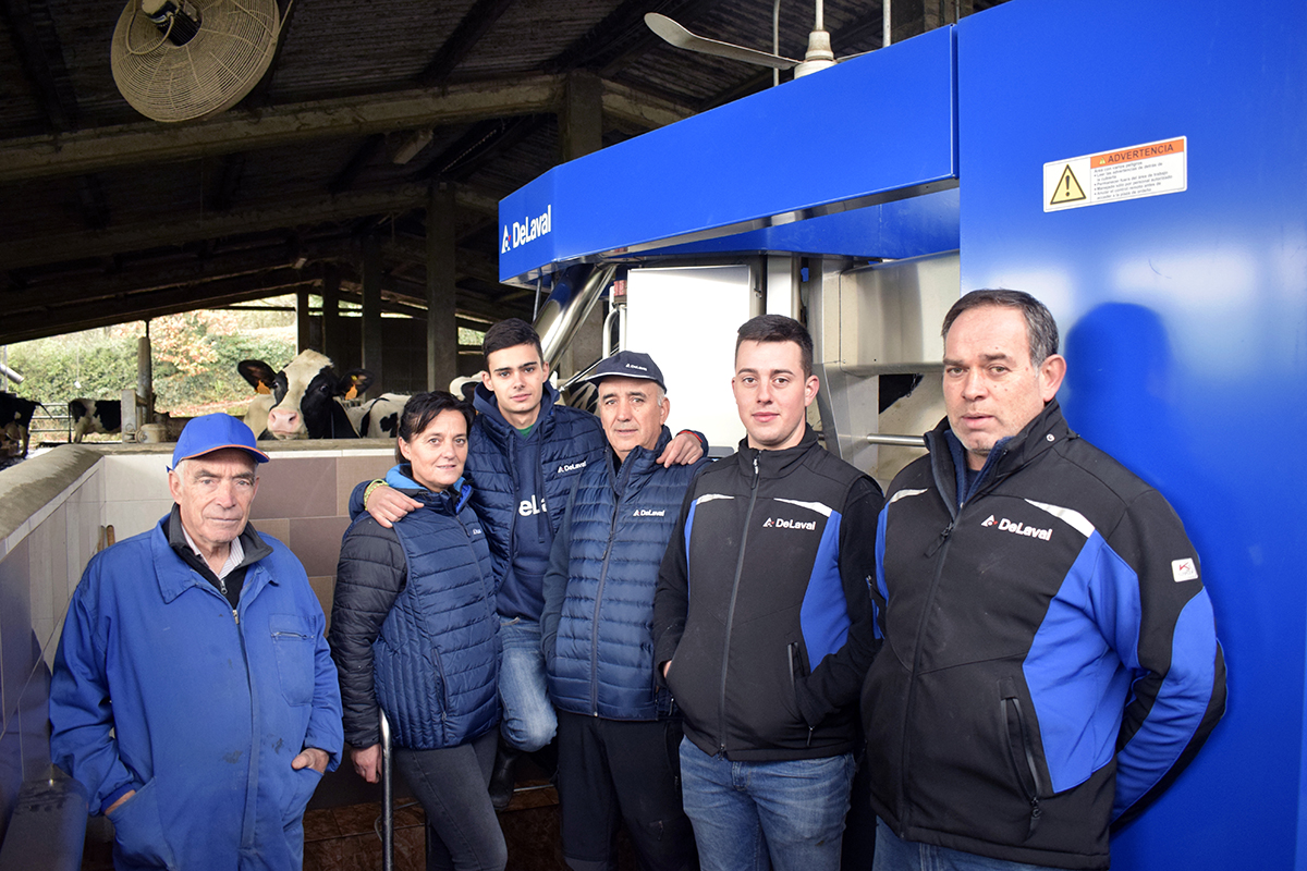 ganaderos DeLaval granja estanqueiro con distribuidor tecnolaval